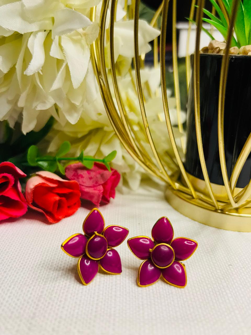Gulabi Petal Glow